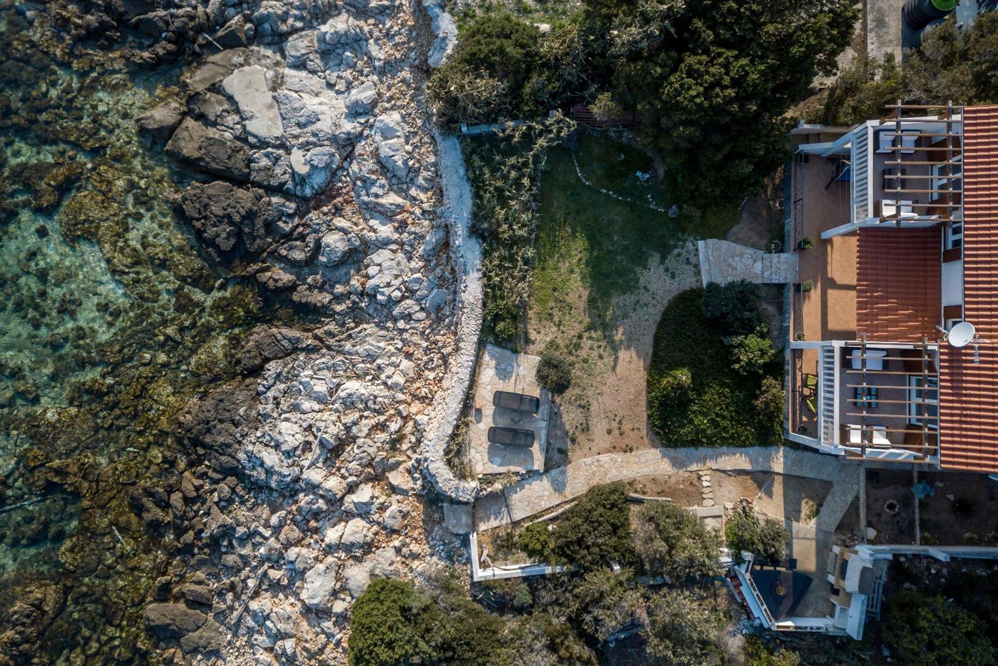 Apartments By The Sea Milna, Vis - 8946 ルカバックス エクステリア 写真